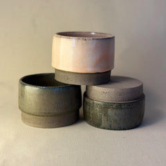 2-Piece Stoneware Cup Set – 150ml / 5oz Green & Beige Ceramic Cups – Minimalist Pottery Espresso Duo