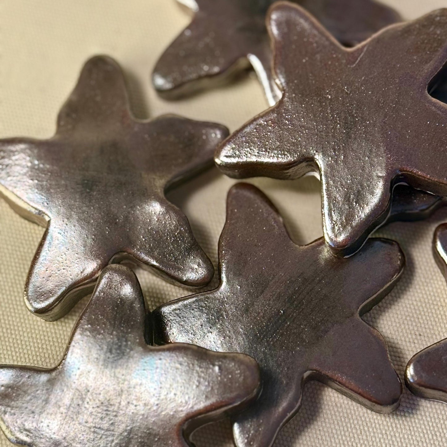 Handmade Ceramic Starfish Fridge Magnet – Metallic Glaze Coastal Home Decor