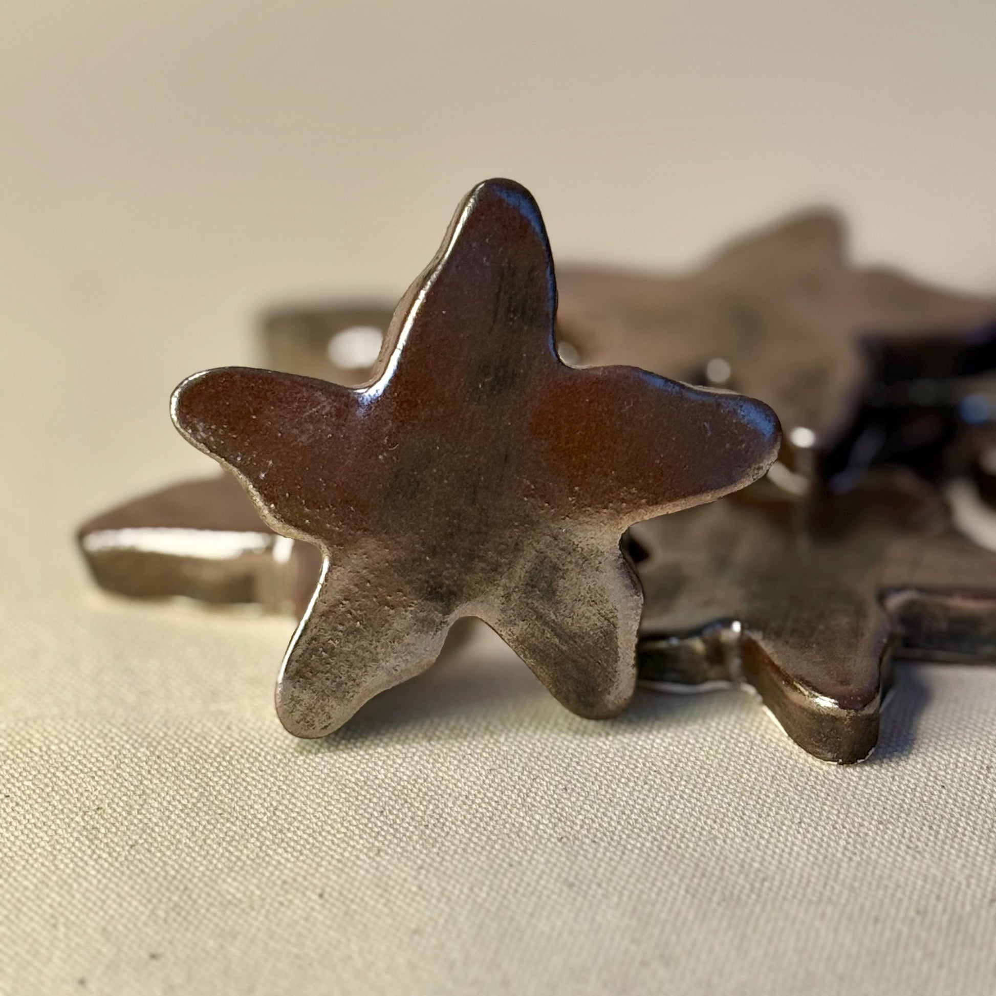 Handmade Ceramic Starfish Fridge Magnet – Metallic Glaze Coastal Home Decor